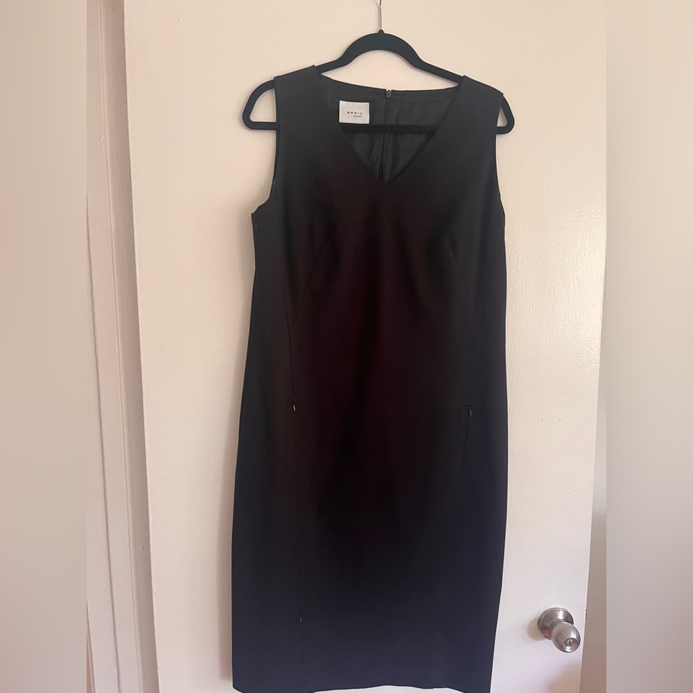 EUC Akris Punto Black Shift Dress with Pockets